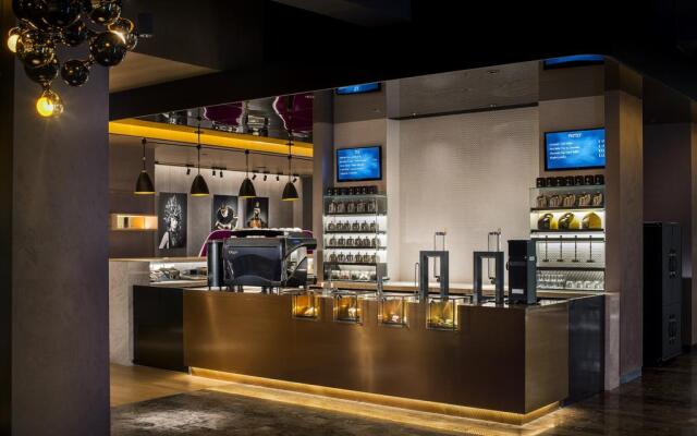 The Park Lane Hong Kong, Autograph Collection