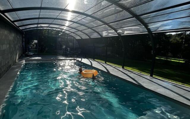 Ardennes farmhouse with heated indoor pool and bubble bath