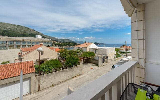 Lodging house SB apartman 1