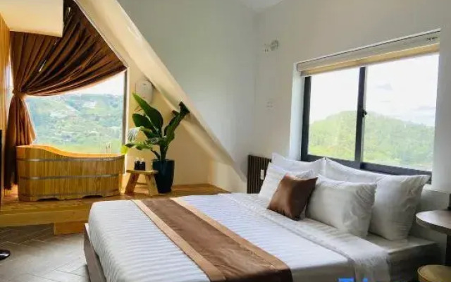 Nang's Villa & Coffee