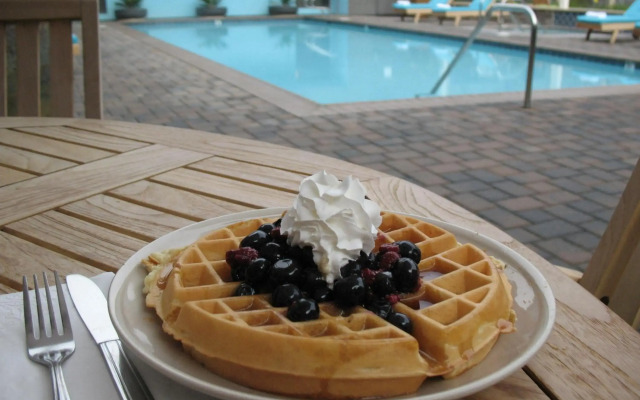 Maple Tree Inn
