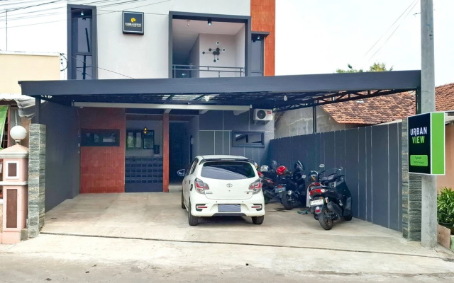 Urbanview Hotel Syariah Terra House Pati by RedDoorz — hotel in Pati