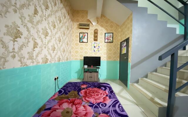 OYO 90198 Aleesya Homestay