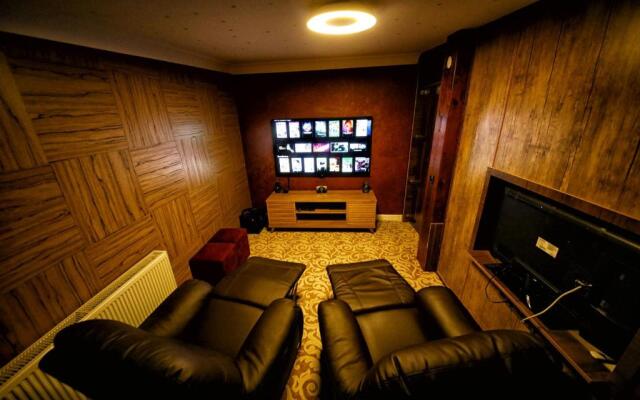 My Suit Residence
