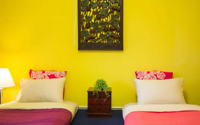 Thai Chaba Backpackers