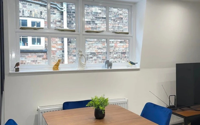 Abacus House Apartments