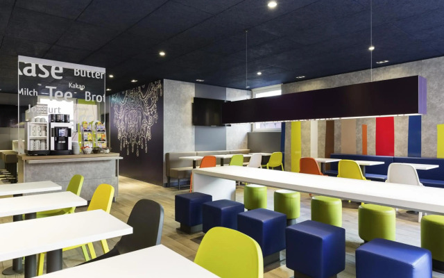 ibis budget Zurich Airport