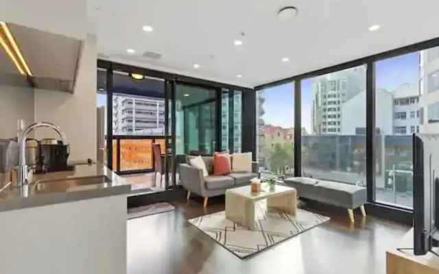 Two Bedroom Apartment - Large Balcony, Central!