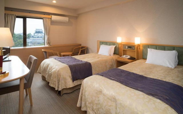Okazaki New Grand Hotel