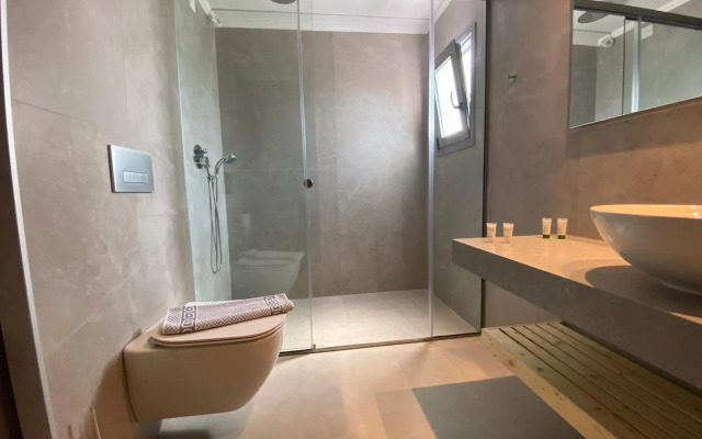 Blue Aegean Hotel & Suites