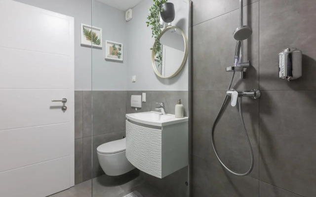 Stylish Urban Oasis