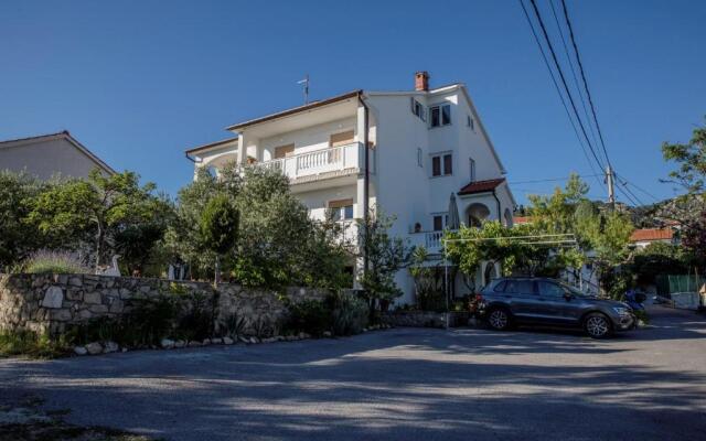 Apartments Marija 2822