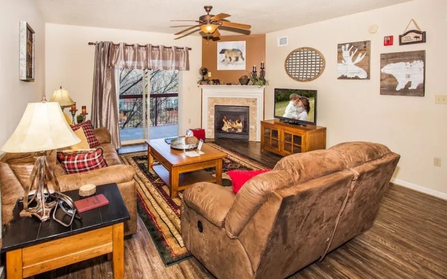 Cedar Lodge 403
