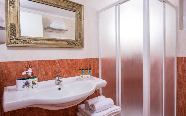 Ammos Boutique Apartments & Suites