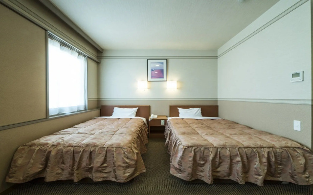 Isahaya Terminal Hotel