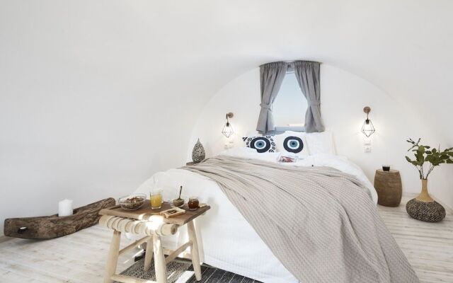 Pnoi Luxury Suites