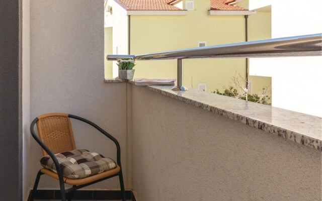 Beautiful Home in Makarska With Wifi and 1 Bedrooms