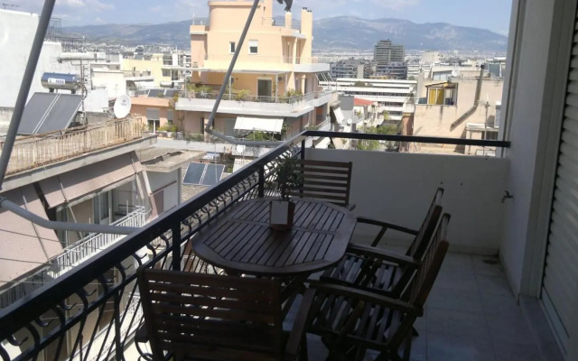 Elegant Athenian Apartment