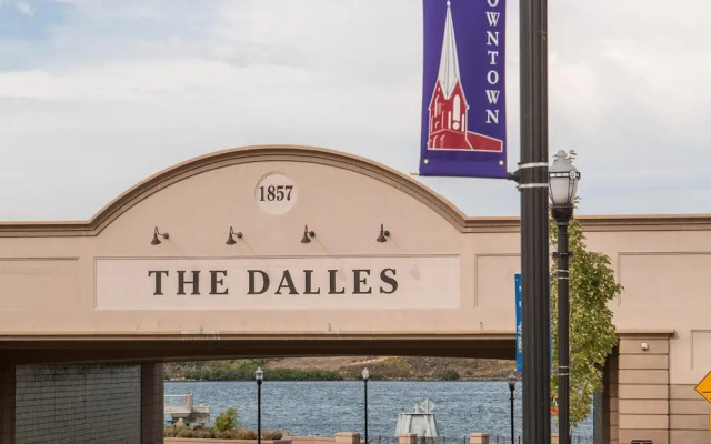 The Dalles Inn