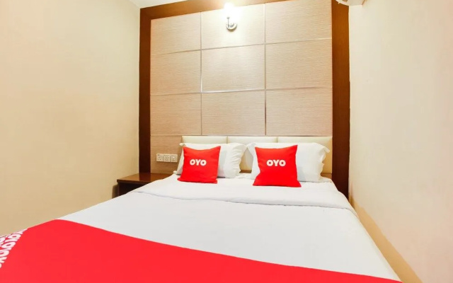 OYO 89518 Sejati Hotel