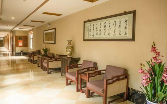 Baizhao Mountain Hotel