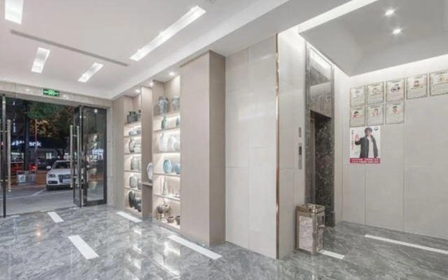 Yuehai Qianxi Boyuan Hotel (Yiwu International Trade City Branch)