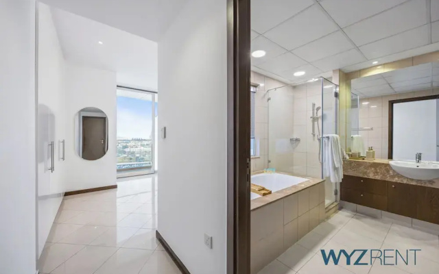Creekside Haven 2BR Marsa Plaza DFC