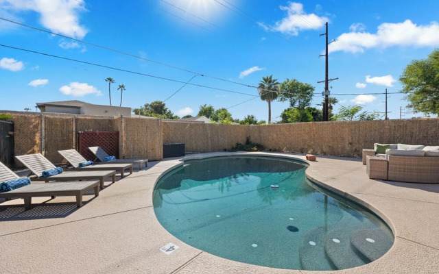 Campbell - Foodie Paradise w Pool Games Nightlife