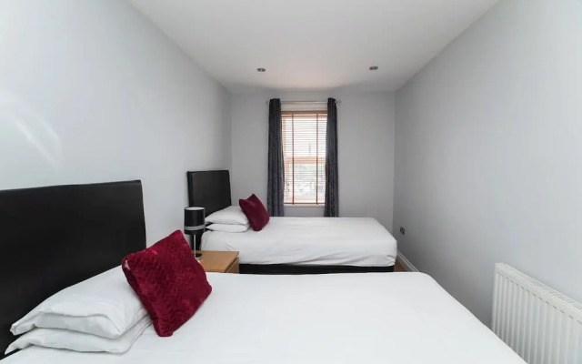 2 Bedroom Luxury Apartment