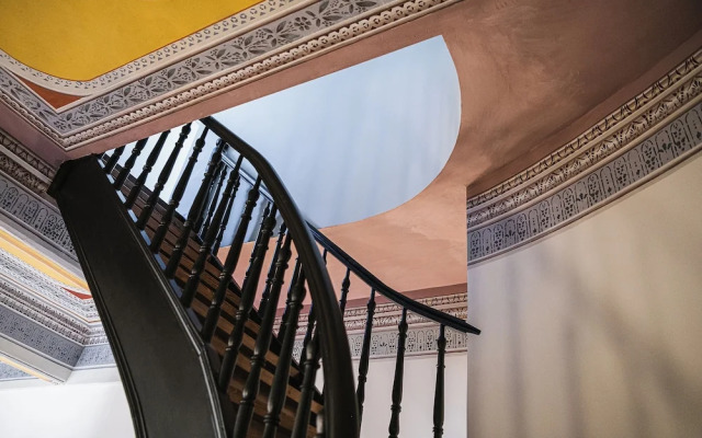 Bouquet Luxury Rooms