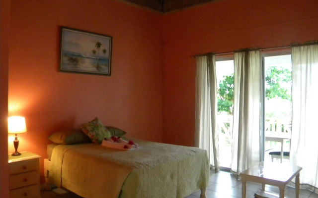 Coral Seas Beach Resort