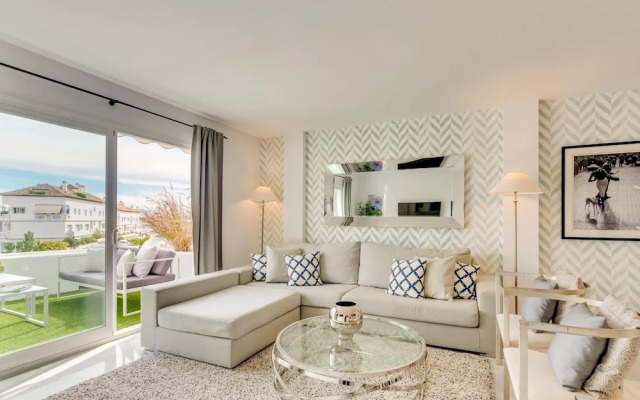 Jardines 16 Beautiful Family Apartment