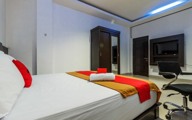 RedDoorz Premium @ Ampera Raya 2