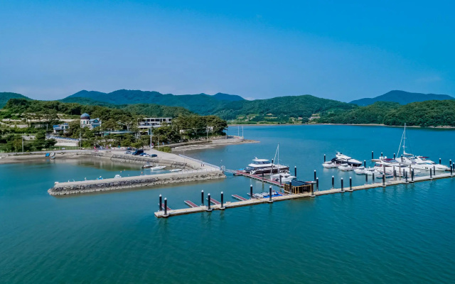 Hansan Marina Resort Gosung