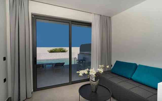 Zoes Hotel