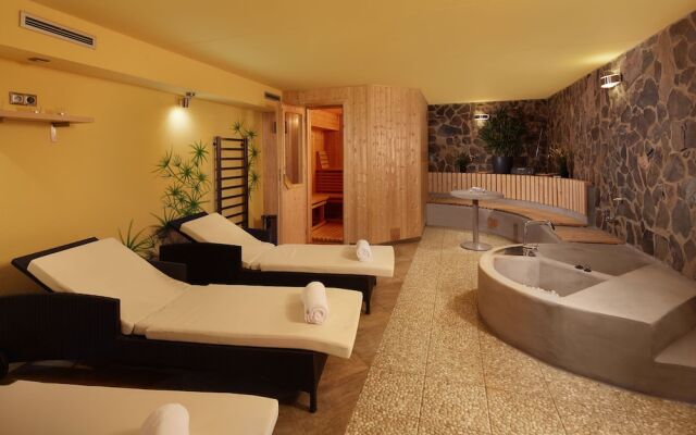 Garni & apartman hotel Albatros