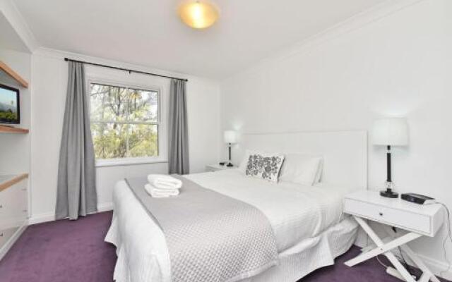 Villa Executive 2br Barbera Resort Condo located within Cypress Lakes Resort (nothing is more central)