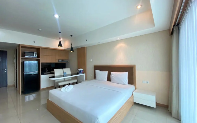 Deluxe Studio Room at Tamansari La Grande Apartment