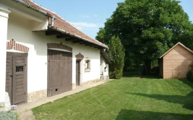 Dió-Lak Vendégház