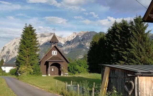 Sandras Ferienhaus Bungalow Sonnenalm