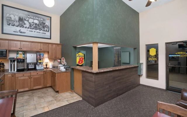 Super 8 Willmar