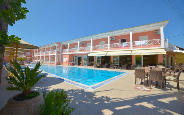 Angelina Hotel & Apartments