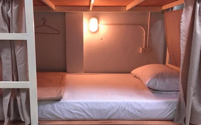 Counting Stars Hostel