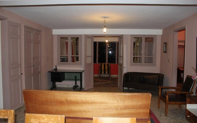 Bauhaus Chalets Apartment