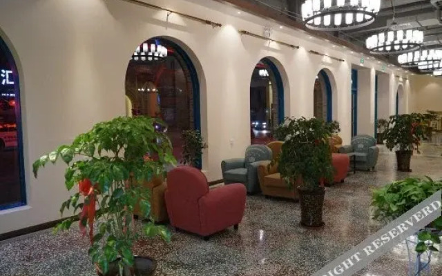 Scenery Hotel