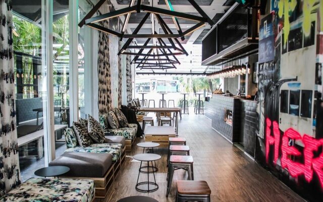 The Aberdeen By Dash Living