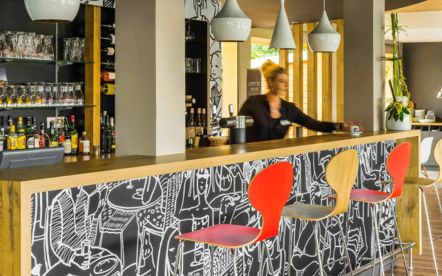 ibis Tarbes Odos