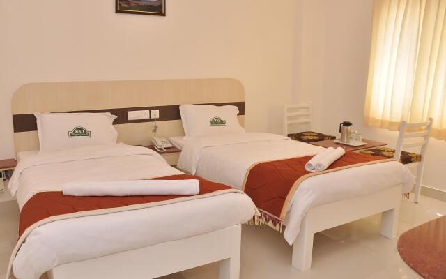 Hotel Palmyra Grand Inn