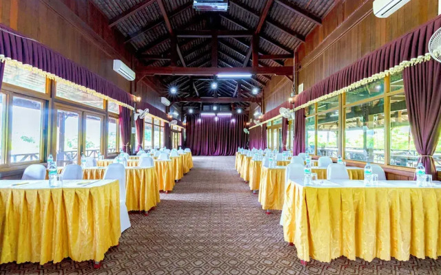 Lisha Grand Hotel C Vangvieng