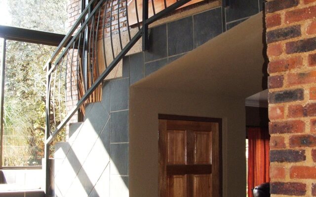 24 Onvrey Guest House